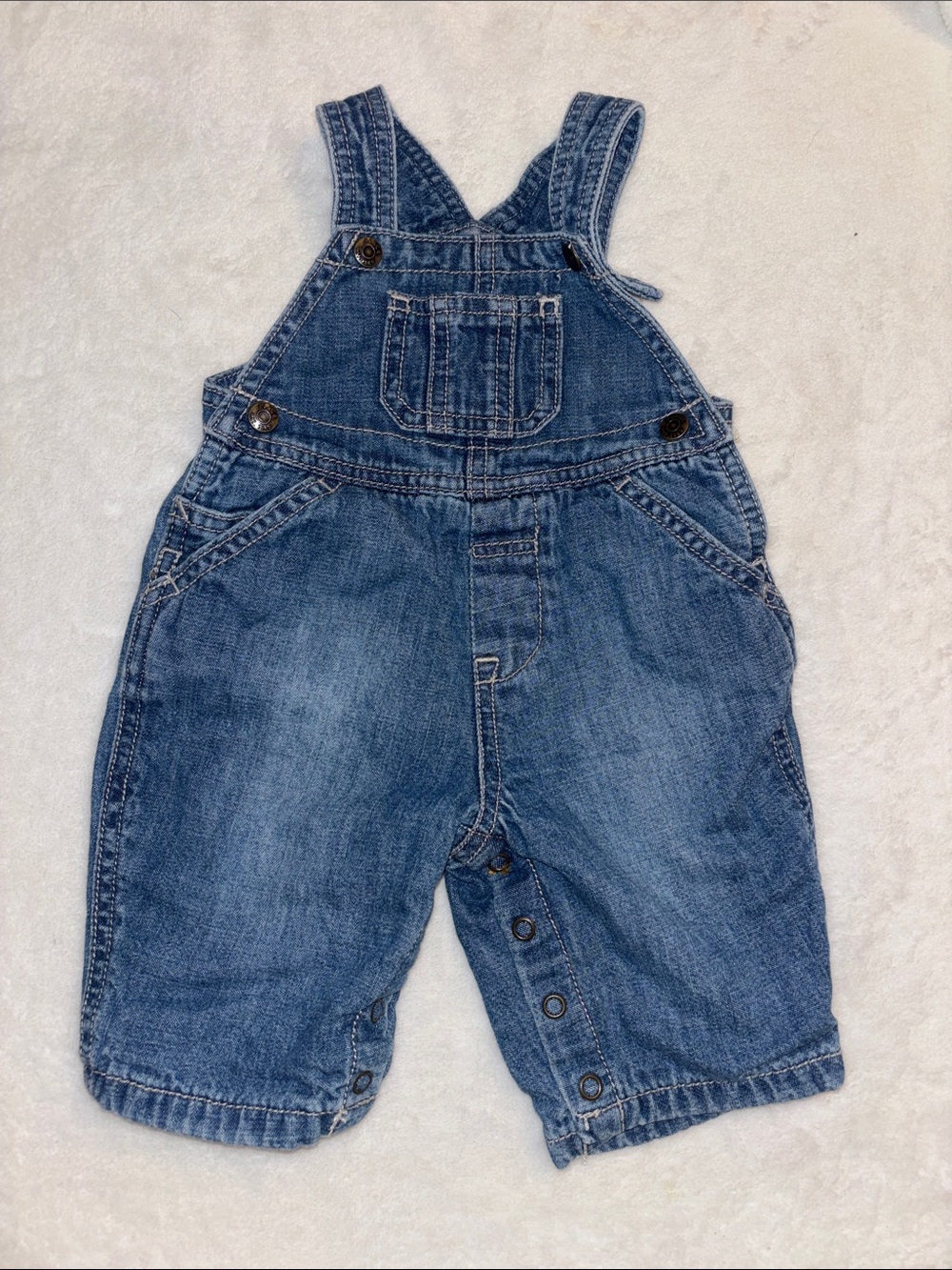 The children place 0-3 month Blue Denim Overalls with Front Pocket